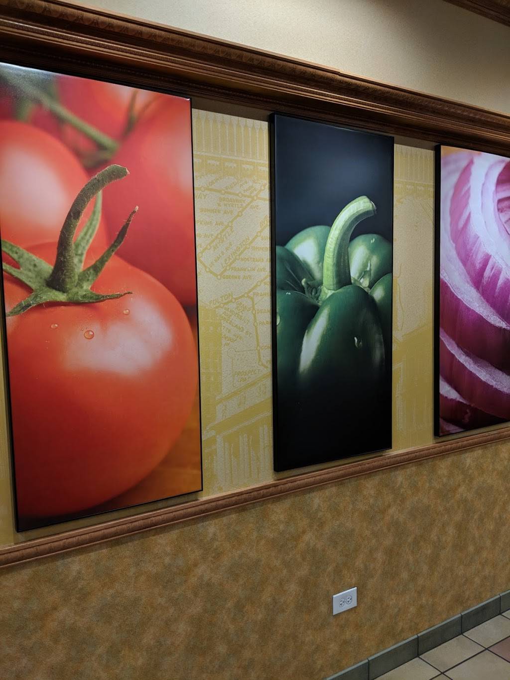 Subway Restaurants | restaurant | 2618 Dempster Street, Park Ridge, IL 60068, USA | 8478139552 OR +1 847-813-9552