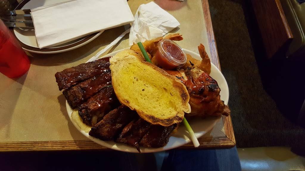 The BoneYard Bar-B-Q | restaurant | 7010 N Telegraph Rd, Dearborn Heights, MI 48127, USA | 3135610102 OR +1 313-561-0102