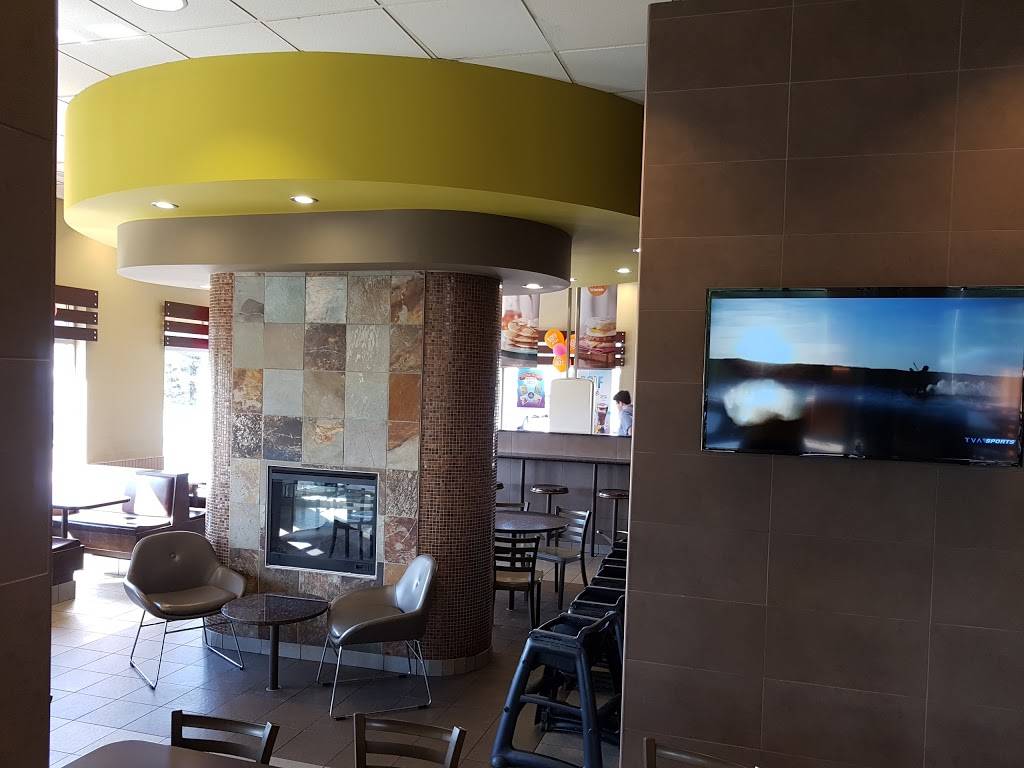 McDonalds | cafe | 101 Chemin Saint-François-Xavier, Candiac, QC J5R 4V4, Canada | 4506324723 OR +1 450-632-4723