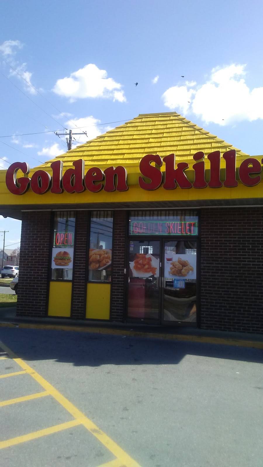 Golden Skillet | restaurant | 7301 Marlboro Pike, Forestville, MD 20747, USA | 3014205700 OR +1 301-420-5700