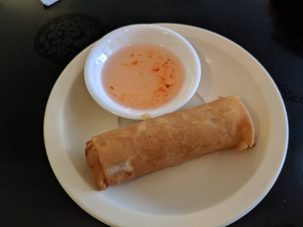 Gah Bua Kham Thai Restaurant | restaurant | 2270 Executive Dr, Hampton, VA 23666, USA | 7578380341 OR +1 757-838-0341