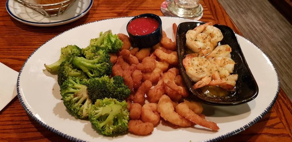 Red Lobster | restaurant | 2340 Tiffin Ave, Findlay, OH 45840, USA | 4194255832 OR +1 419-425-5832