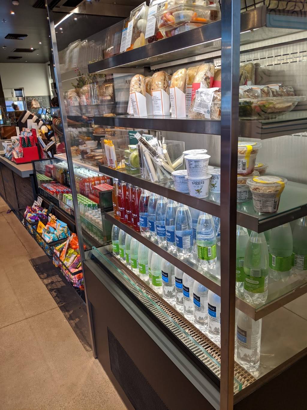 Starbucks | cafe | 305 W Olive Ave Suite 101, Madera, CA 93637, USA | 5597183377 OR +1 559-718-3377