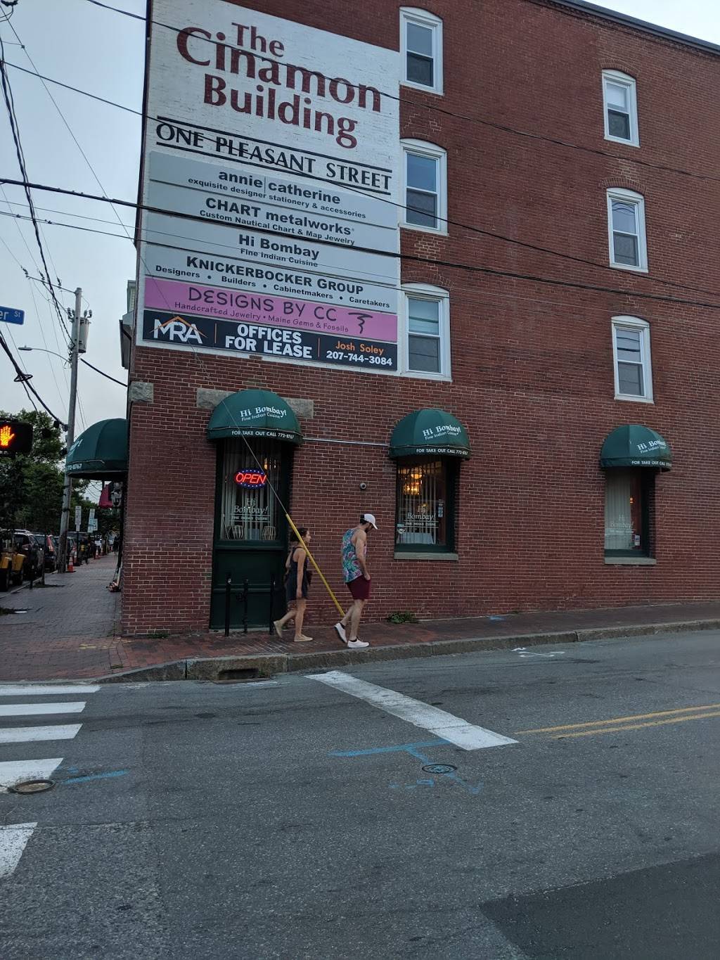 Hi Bombay | restaurant | 1 Pleasant St, Portland, ME 04101, USA | 2077728767 OR +1 207-772-8767