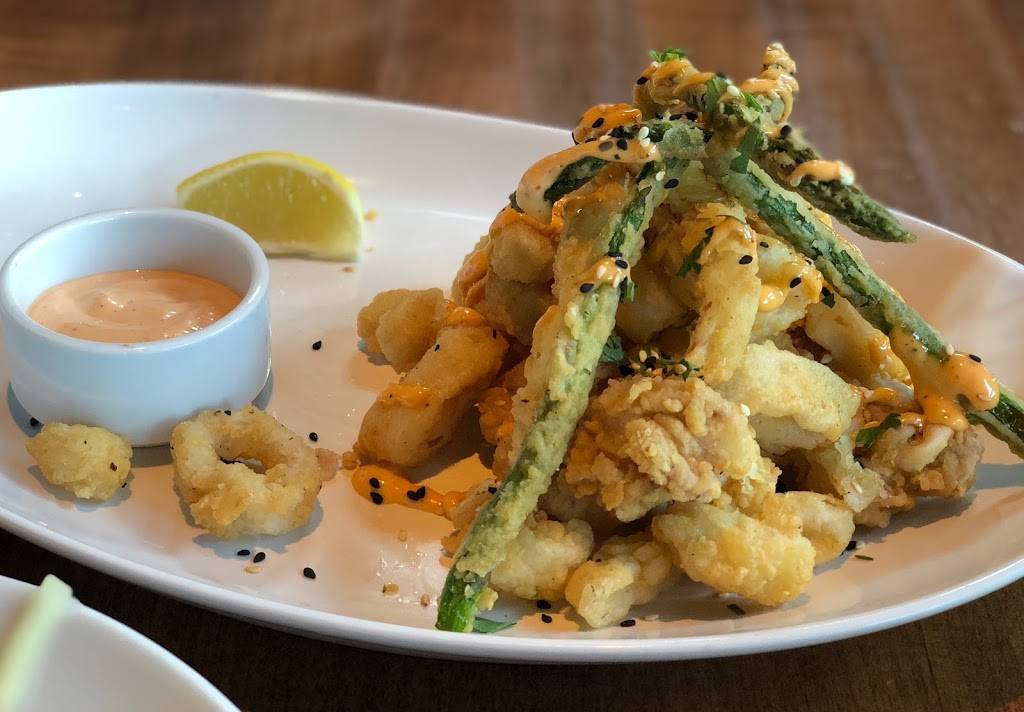 JOEY Sherway | restaurant | 25 The West Mall Unit 500, Etobicoke, ON M9C 1B8, Canada | 6477485639 OR +1 647-748-5639