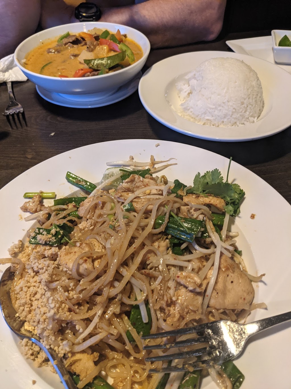 Coconut Thai on Grand | meal takeaway | 720 Grand Ave, St Paul, MN 55105, USA | 6513487250 OR +1 651-348-7250