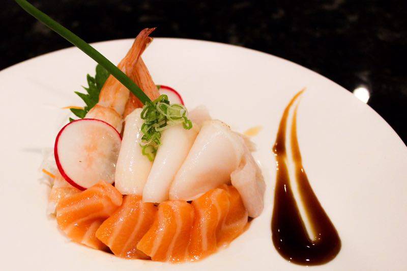 Sake House Japanese Sushi & Hibachi Restaurant | restaurant | 4952 Centre Pointe Dr #112, North Charleston, SC 29418, USA | 8435668863 OR +1 843-566-8863