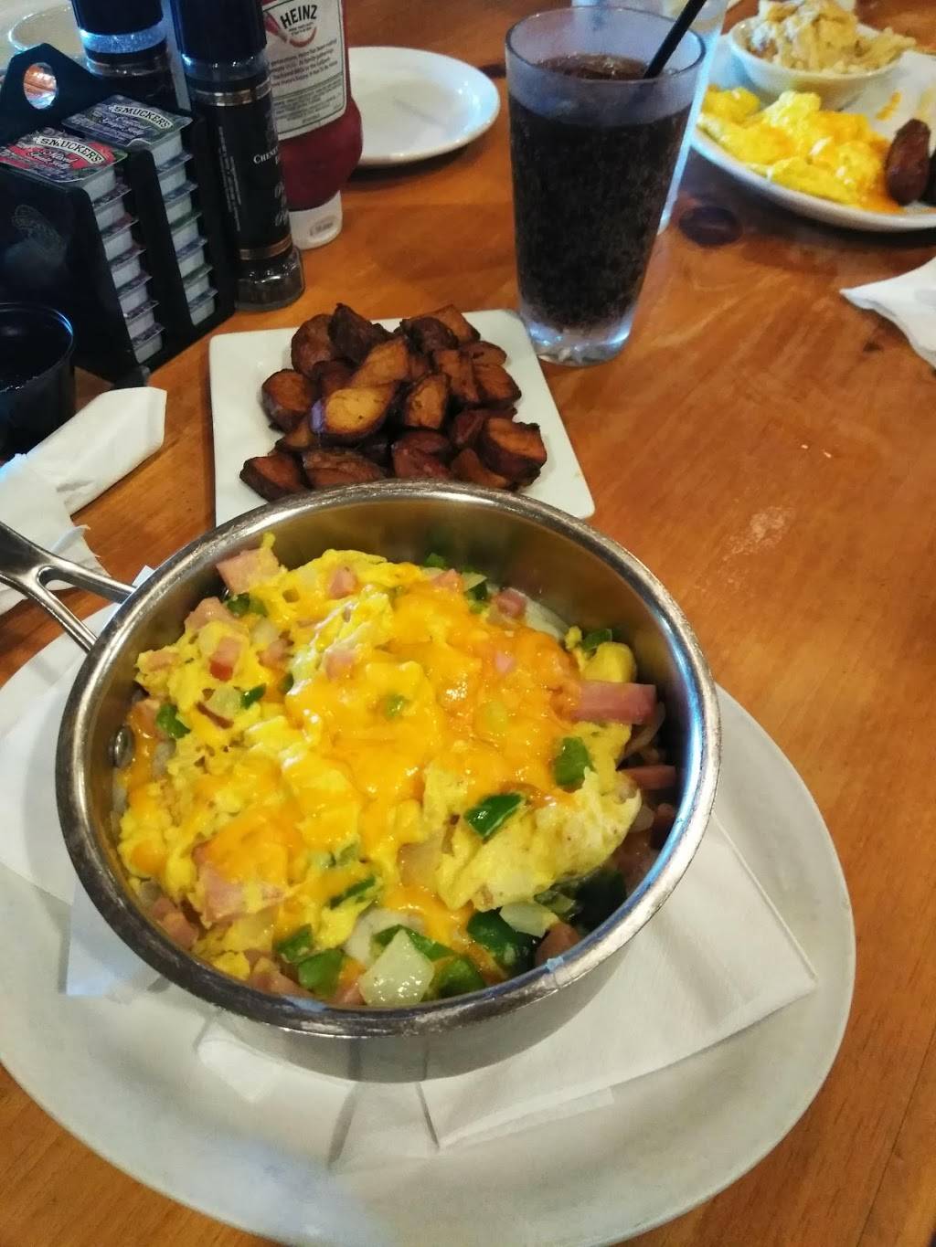 Tom Sawyer Country Restaurant West Palm Beach | restaurant | 3208 Forest Hill Blvd, West Palm Beach, FL 33406, USA | 5614341400 OR +1 561-434-1400