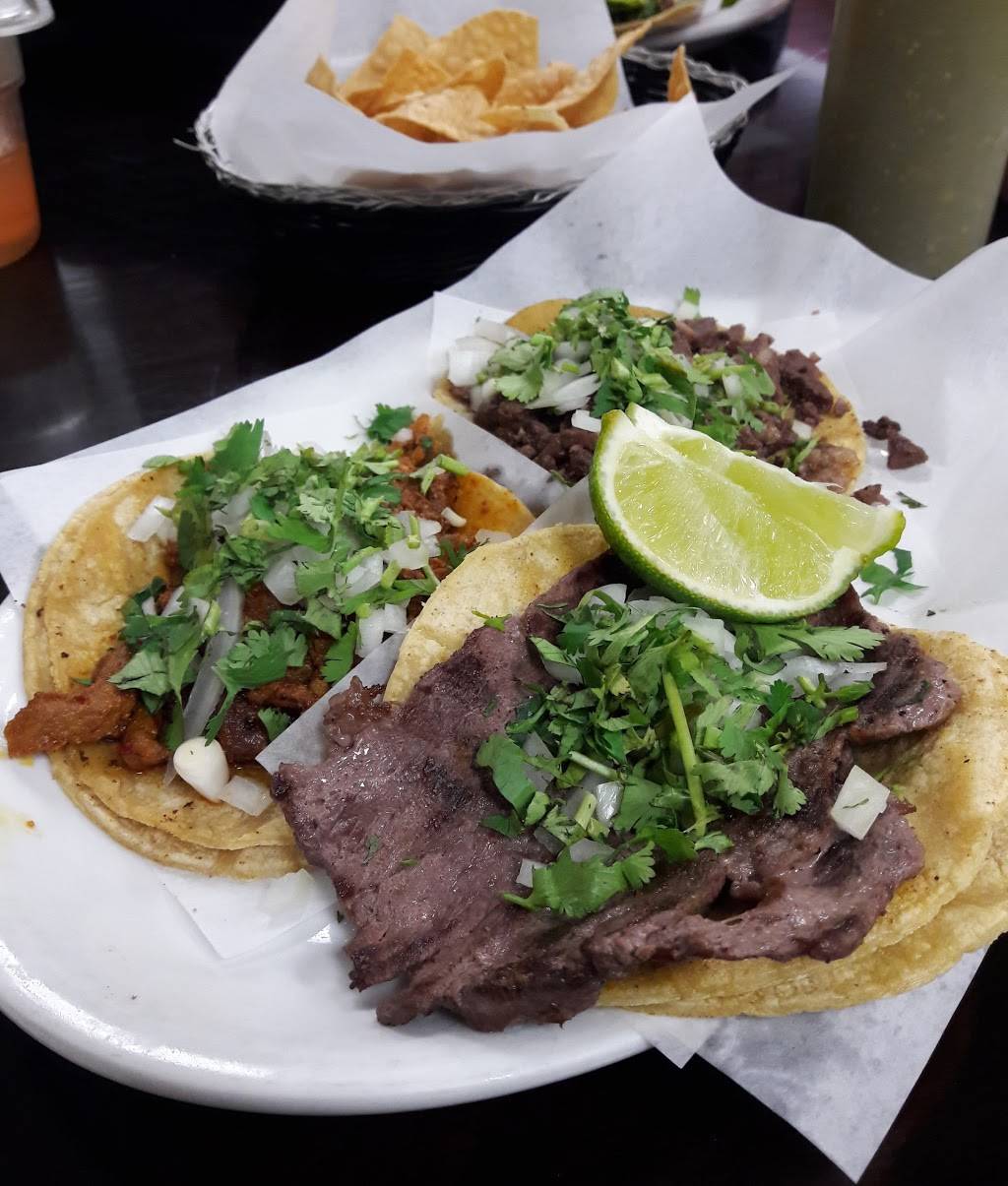 Taqueria El Meson Inc | restaurant | 5710 W Cermak Rd, Cicero, IL 60804, USA | 7086527803 OR +1 708-652-7803