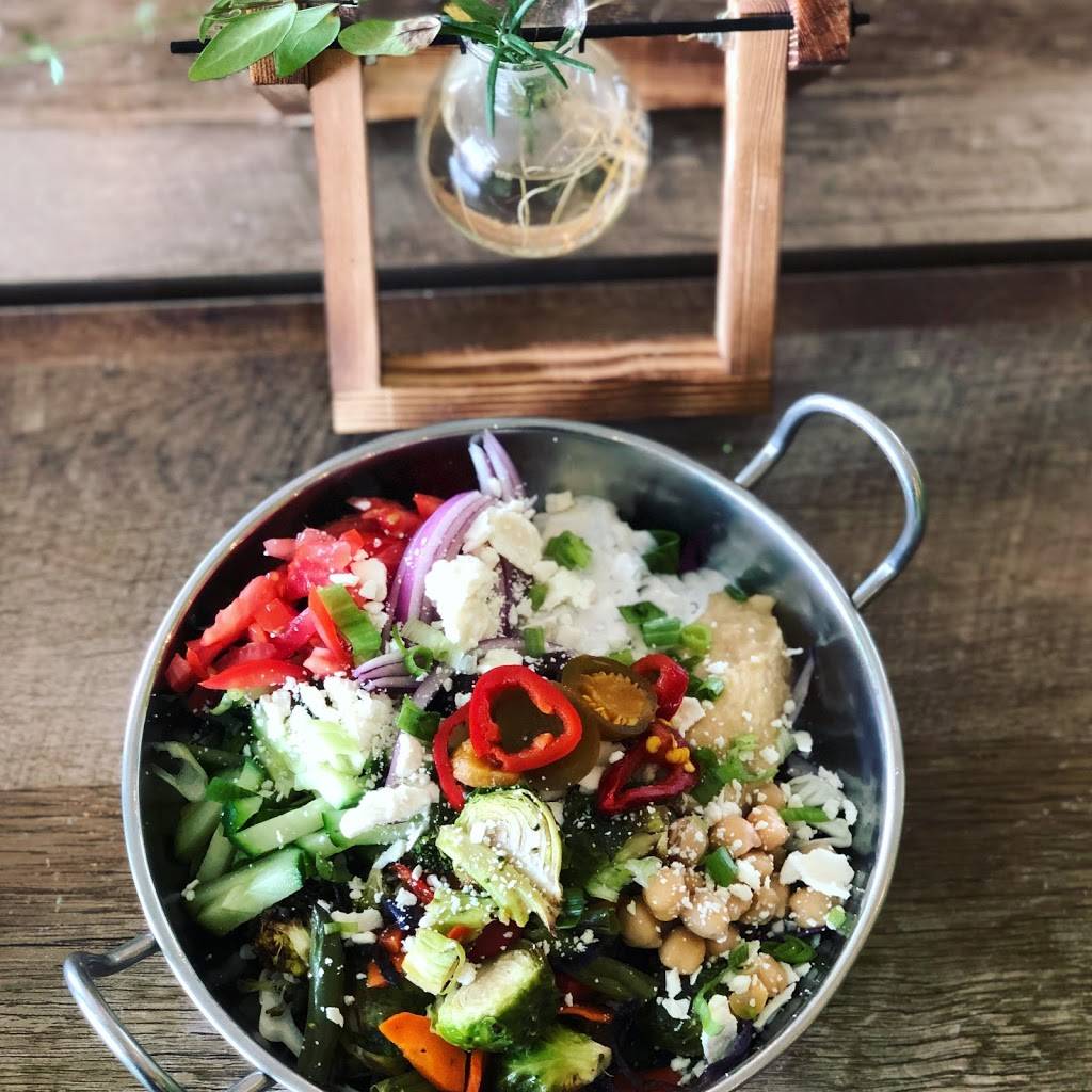 Crisp Greens | restaurant | 4312 6th Ave, Tacoma, WA 98406, USA | 2533013807 OR +1 253-301-3807