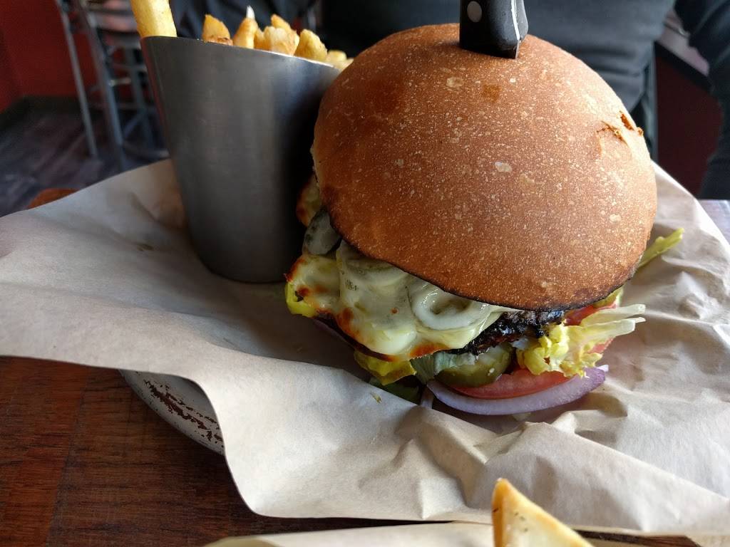 Woodfire Grill | restaurant | 131 W 2nd St, Davenport, IA 52801, USA | 5633242227 OR +1 563-324-2227