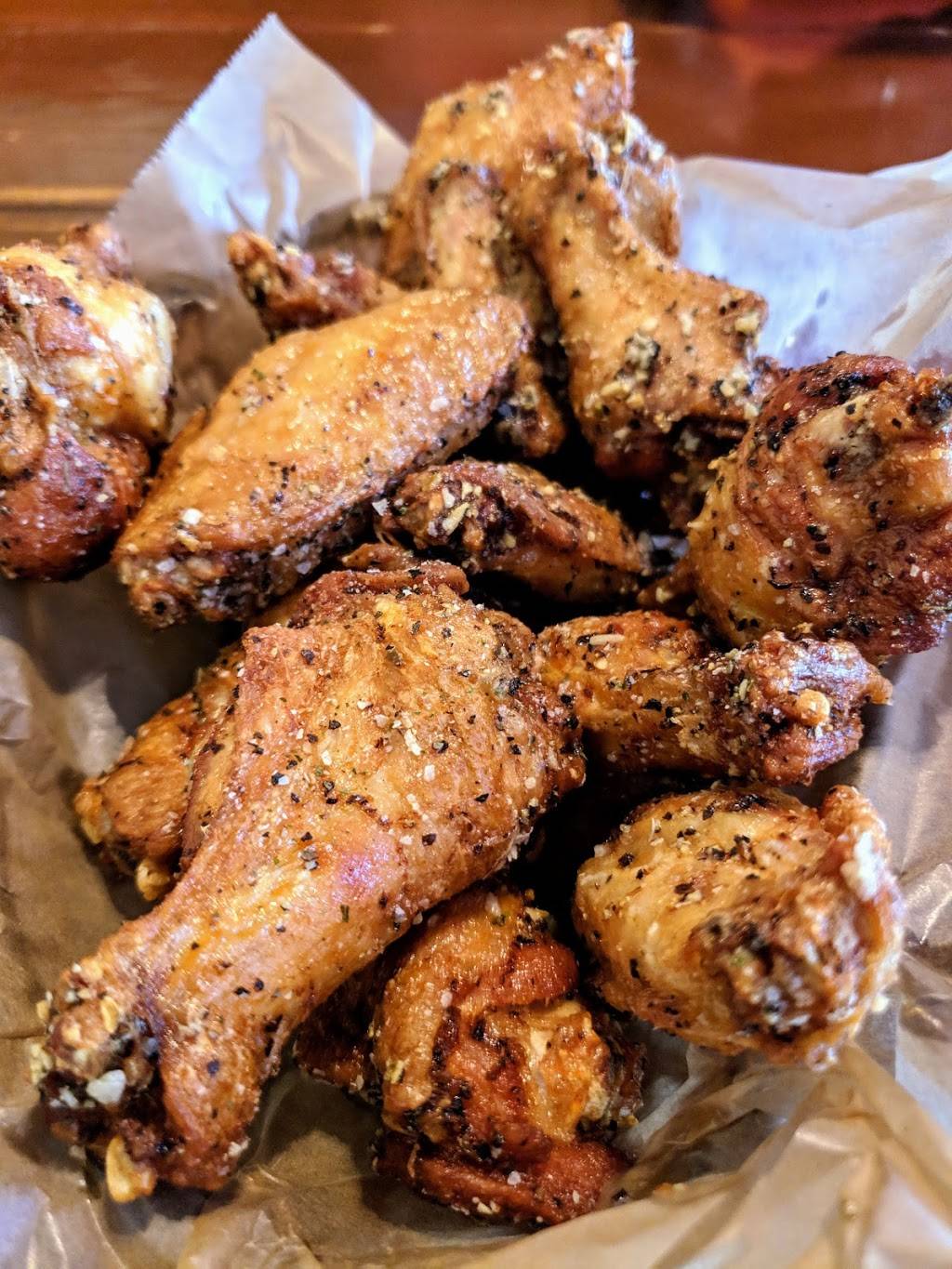 Twains Brewpub & Billiards | restaurant | 211 E Trinity Pl, Decatur, GA 30030, USA | 4043730063 OR +1 404-373-0063