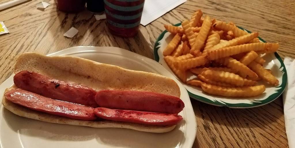 Harveys Pirate Drive-In | restaurant | 111 2nd St, South Pittsburg, TN 37380, USA | 4238377763 OR +1 423-837-7763