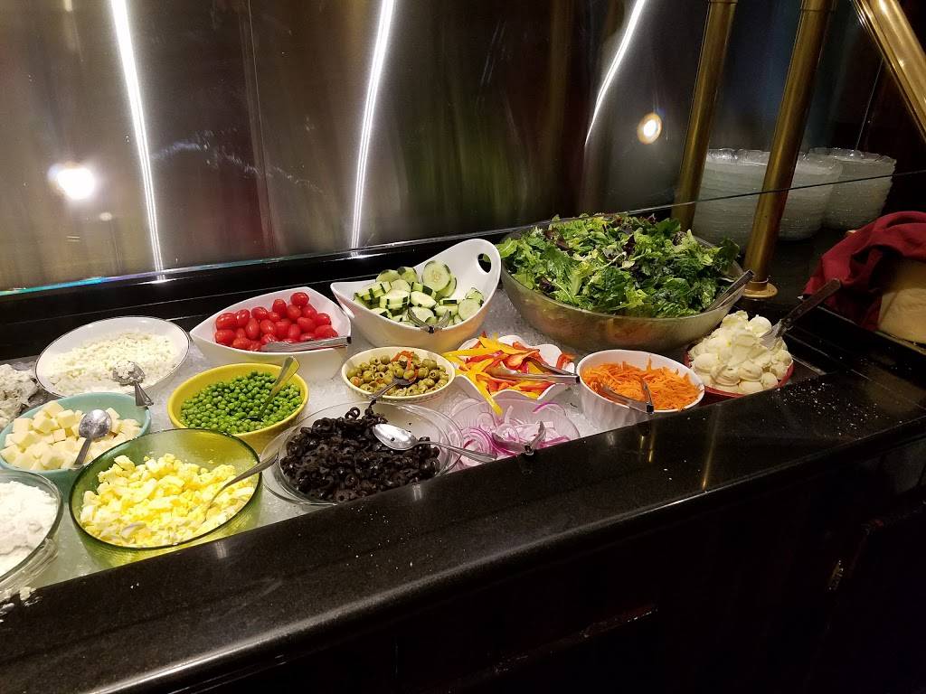 Black Rock Steakhouse | restaurant | 284 River St, Springfield, VT 05156, USA | 8028852200 OR +1 802-885-2200