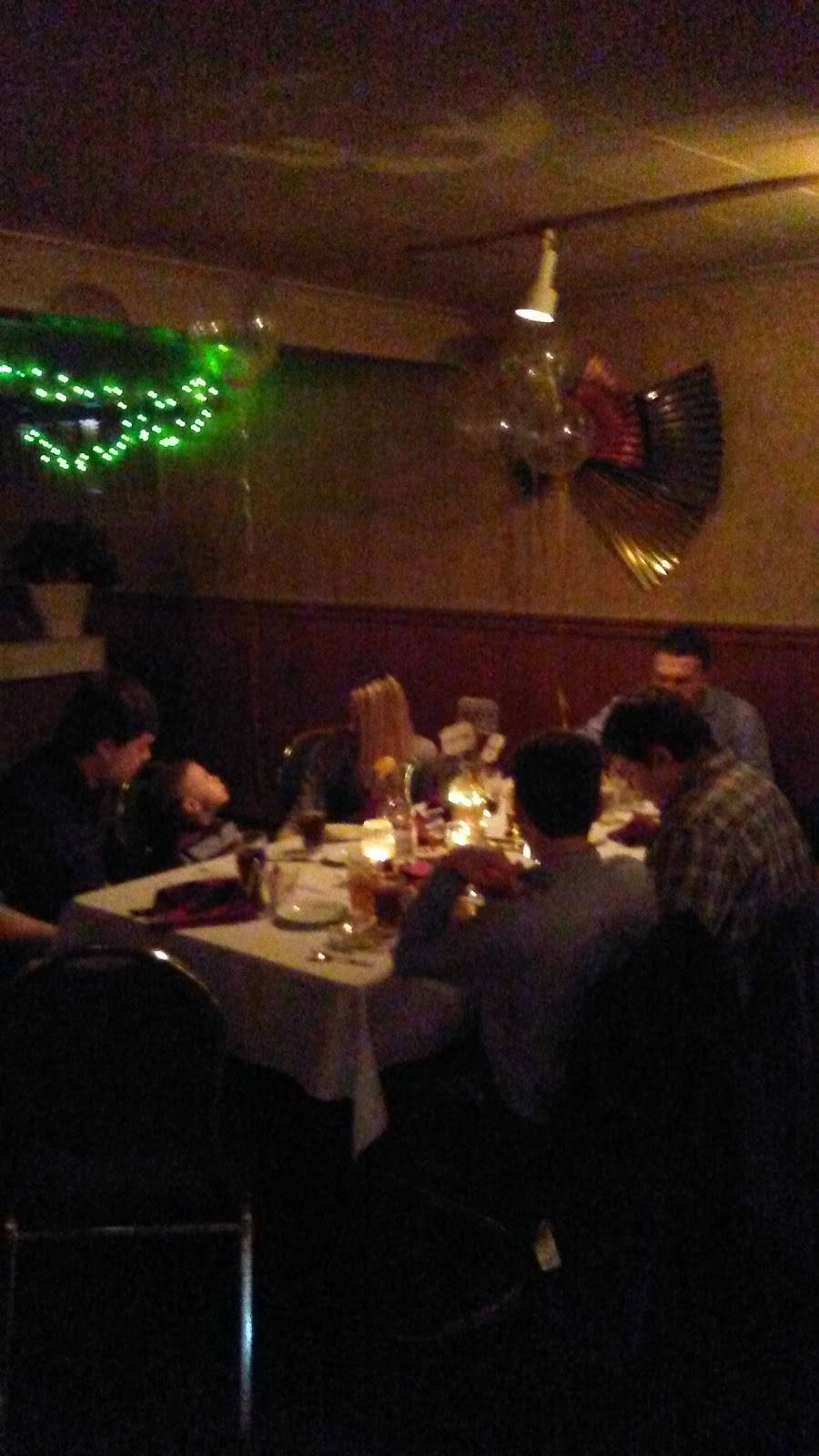 Elis Place | restaurant | 139 N Broad St, West Hazleton, PA 18202, USA | 5704547865 OR +1 570-454-7865