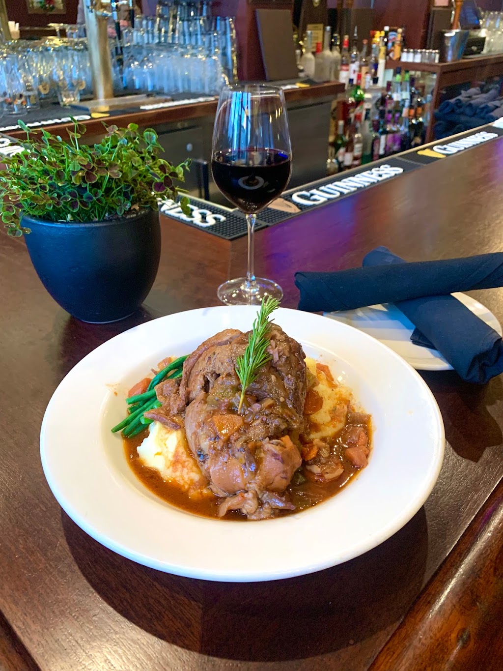 Obriens Irish Pub | restaurant | 1940 Taraval St, San Francisco, CA 94116, USA | 4154636712 OR +1 415-463-6712