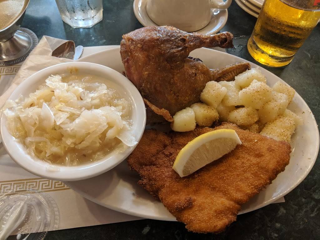 Old Town Restaurant | restaurant | 113 Stephen St, Lemont, IL 60439, USA | 6302577570 OR +1 630-257-7570