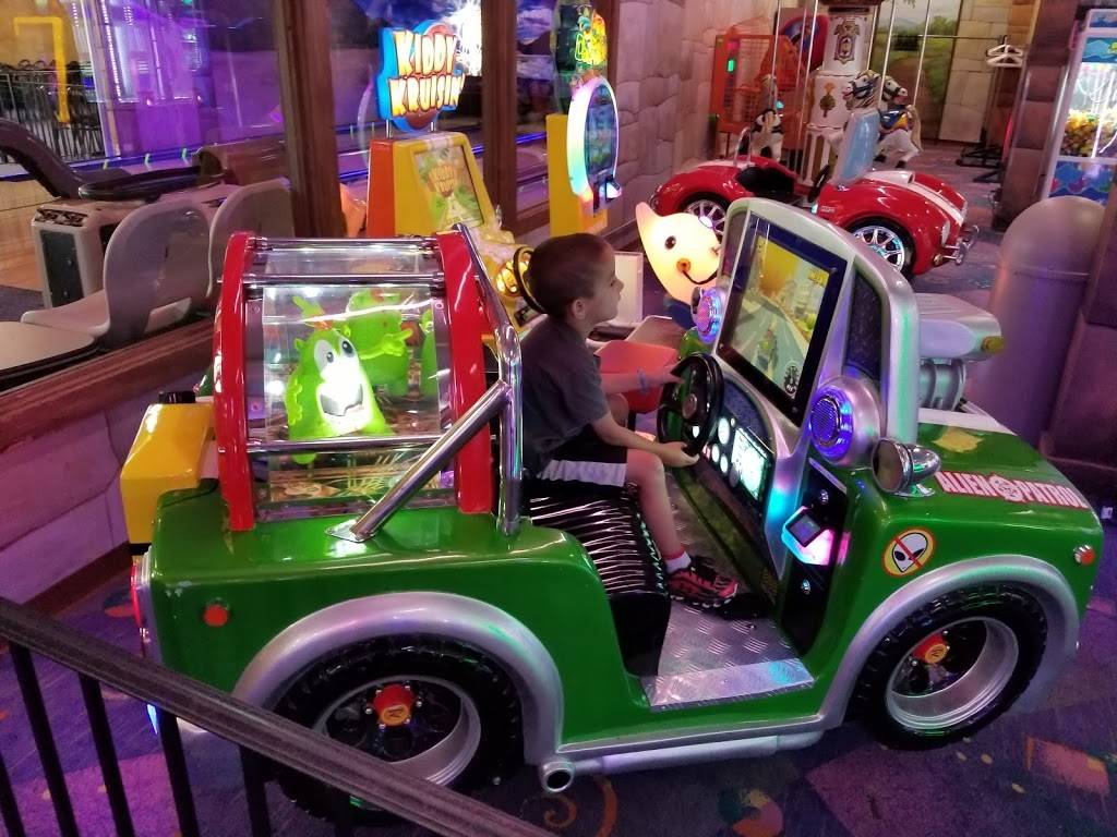 Enchanted Castle Restaurant & Entertainment Complex | restaurant | 1103 S Main St, Lombard, IL 60148, USA | 6309537860 OR +1 630-953-7860