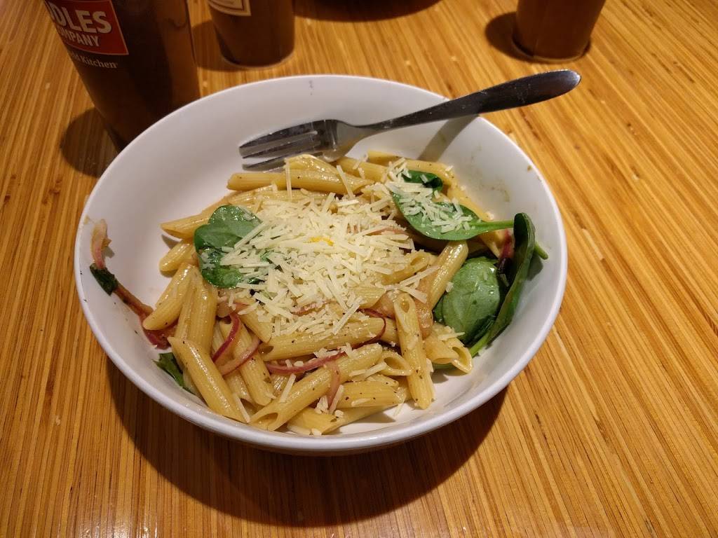 Noodles and Company | restaurant | 400 S Duff Ave, Ames, IA 50010, USA | 5152334312 OR +1 515-233-4312