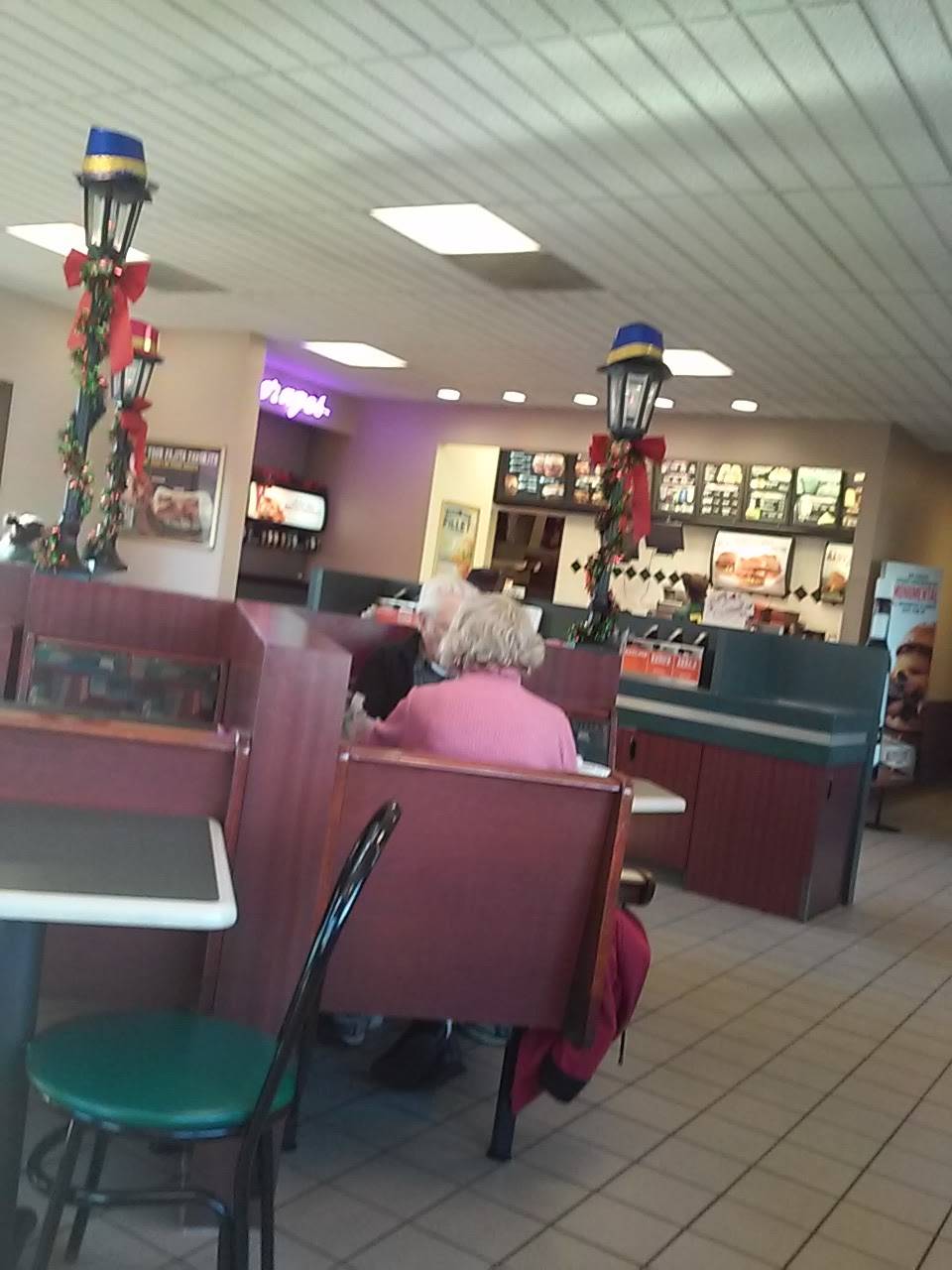 Arbys | restaurant | 35 Silver Ln, Eugene, OR 97402, USA | 5416893500 OR +1 541-689-3500