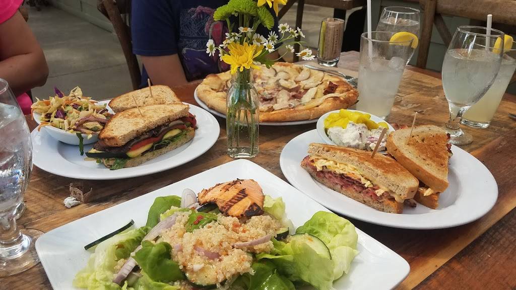 High-Hand Cafe | restaurant | 3790 Taylor Rd, Loomis, CA 95650, USA | 91665220642 OR +1 916-652-2064 ext. 2