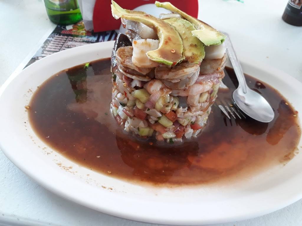 Mariscos Sinaloa | restaurant | Guerrero No 12, Constitución, Constitución (Ampl. Constitución), 22710 Rosarito, B.C., Mexico | 016611300897 OR +52 661 130 0897