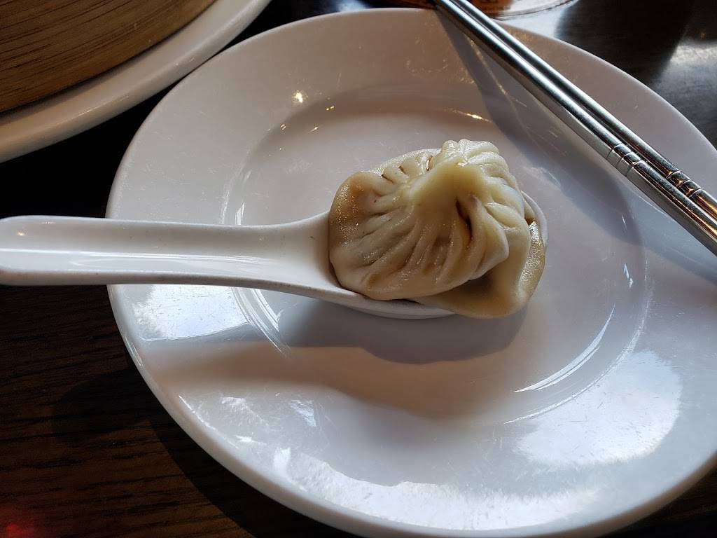 Duck House Chinese Restaurant | restaurant | 1968 SW 5th Ave, Portland, OR 97201, USA | 9718018888 OR +1 971-801-8888