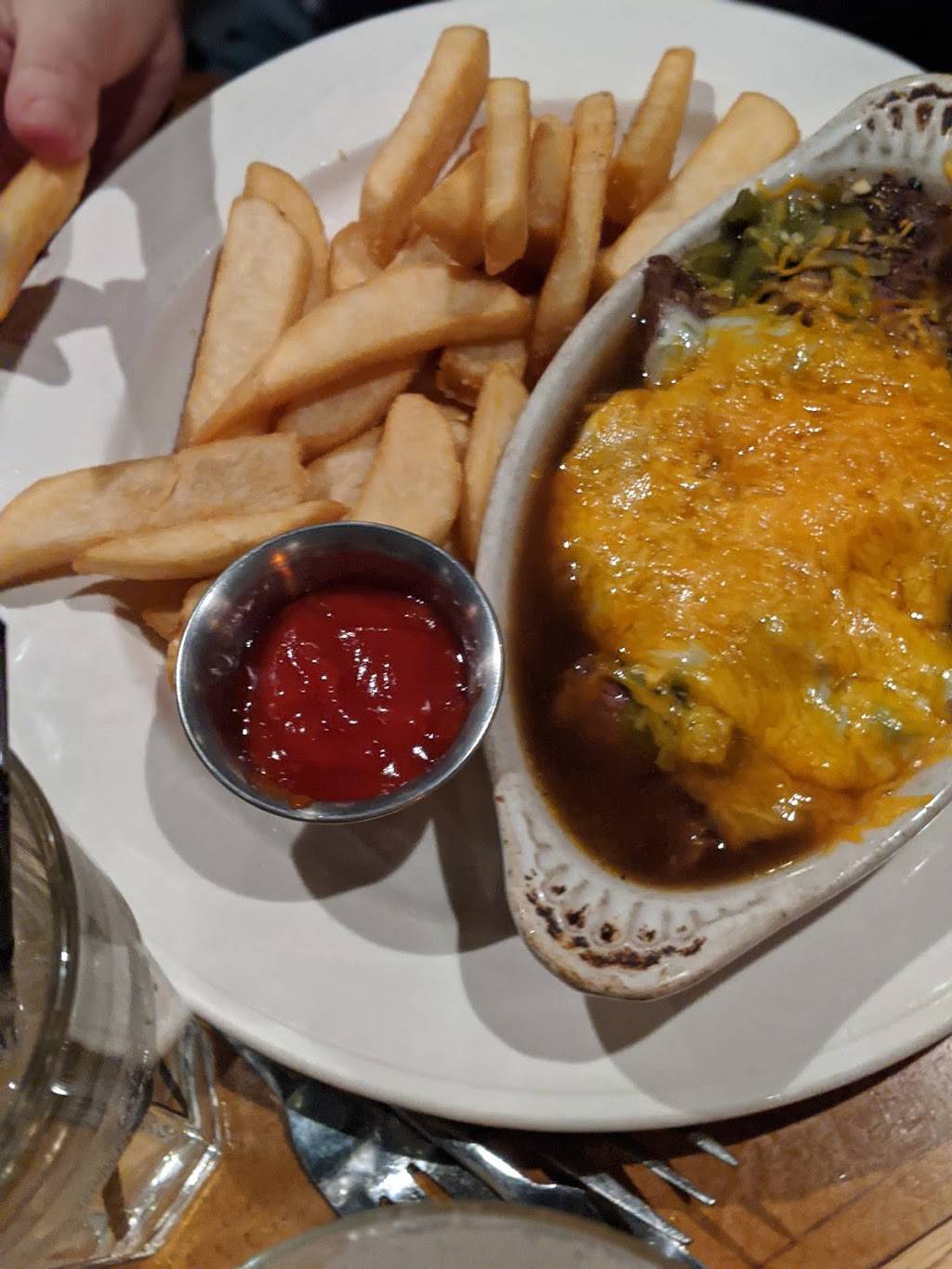 Pelicans Steak & Seafood | restaurant | 130 Shadow Mountain Dr, El Paso, TX 79912, USA | 9155811392 OR +1 915-581-1392