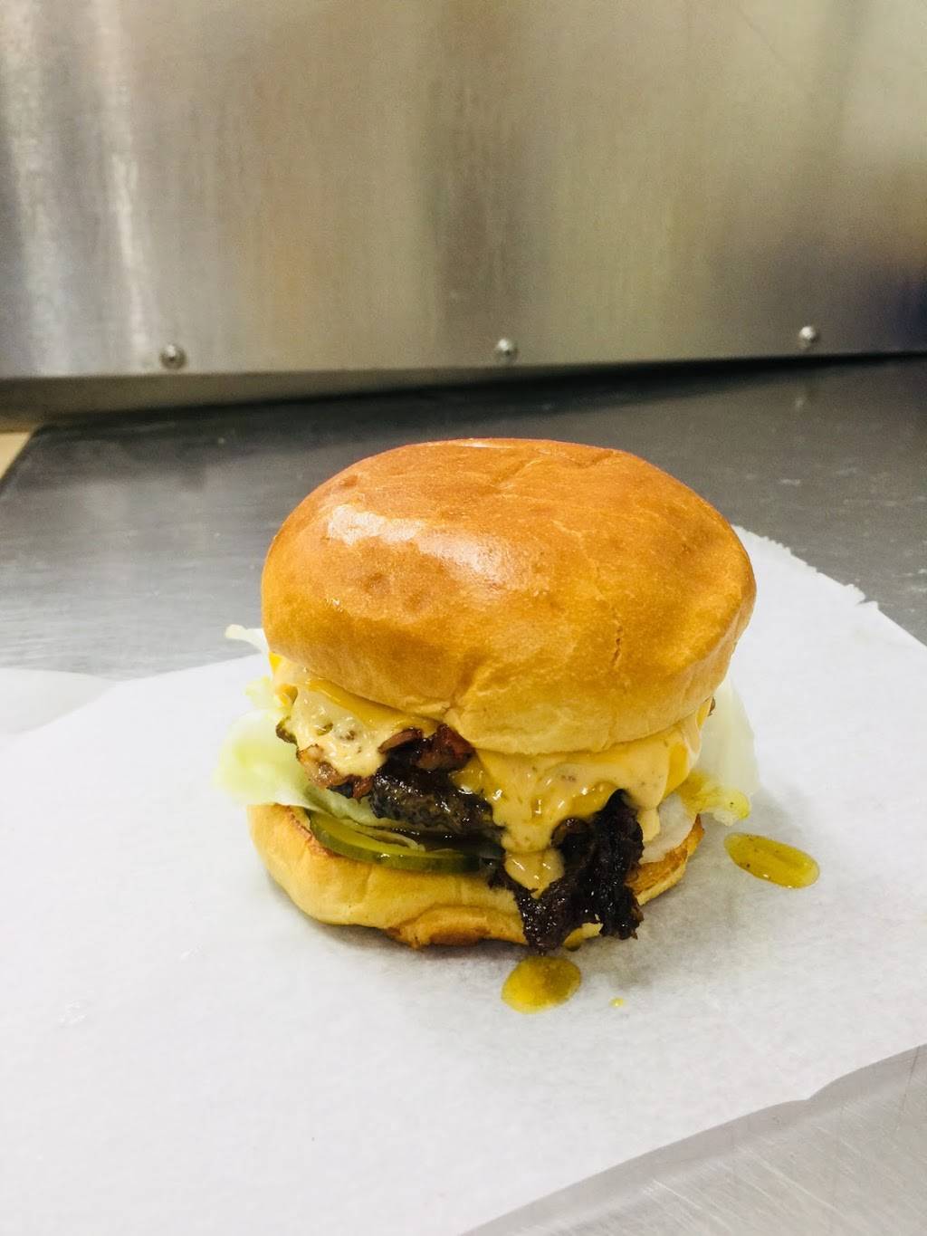 Fred’s Fish&Chicken | restaurant | 13465 Schaefer Hwy, Detroit, MI 48227, USA | 3138368888 OR +1 313-836-8888