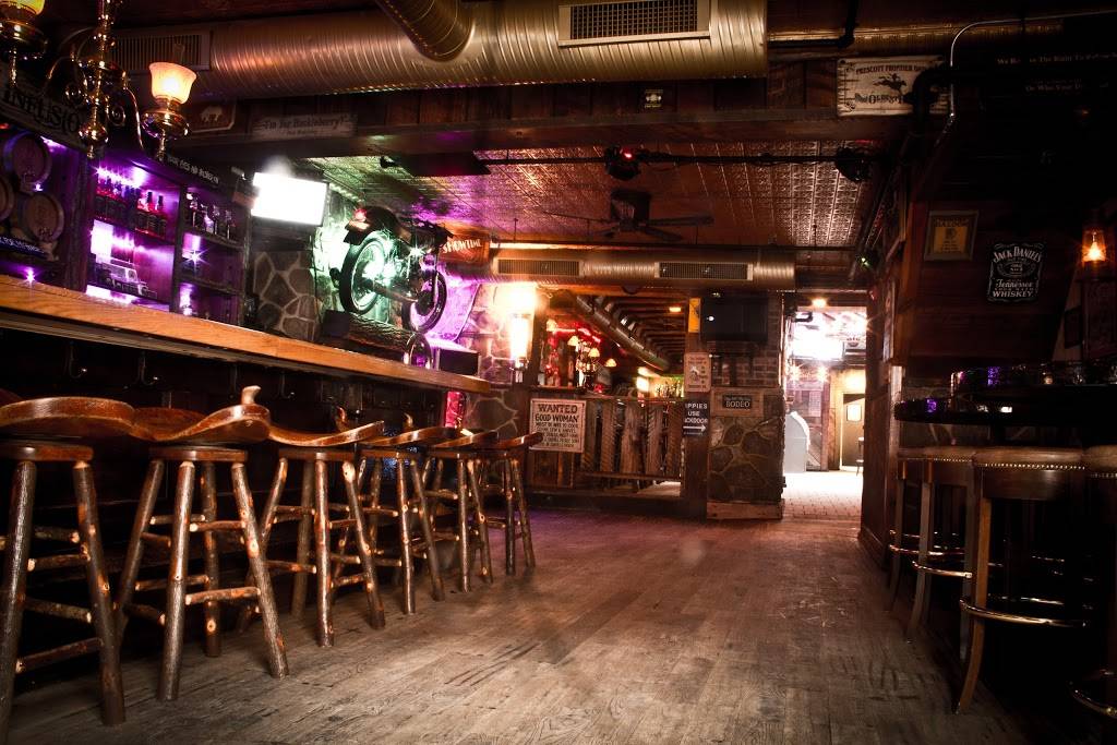 The Horse You Came In On Saloon | restaurant | 1626 Thames St, Baltimore, MD 21231, USA | 4103278111 OR +1 410-327-8111