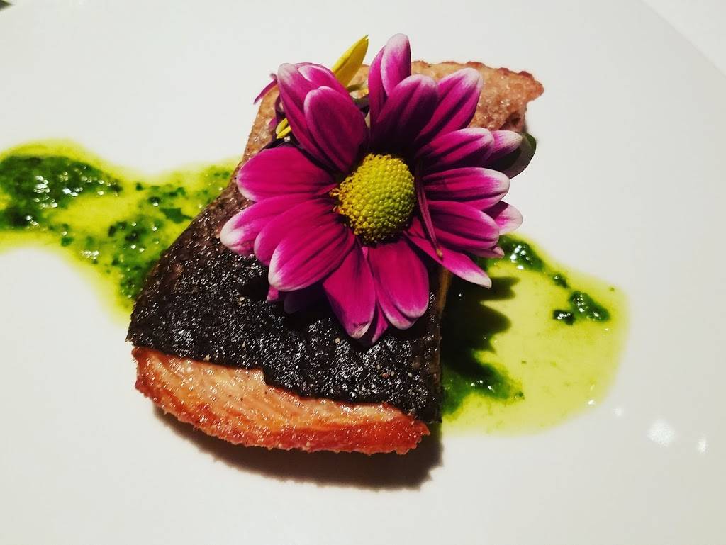 Red, The Steakhouse | restaurant | 3355 Richmond Rd, Beachwood, OH 44122, USA | 2168312252 OR +1 216-831-2252