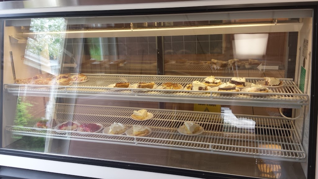 Shelbina Family Restaurant | restaurant | 302 N Center St #1120, Shelbina, MO 63468, USA | 5735887778 OR +1 573-588-7778