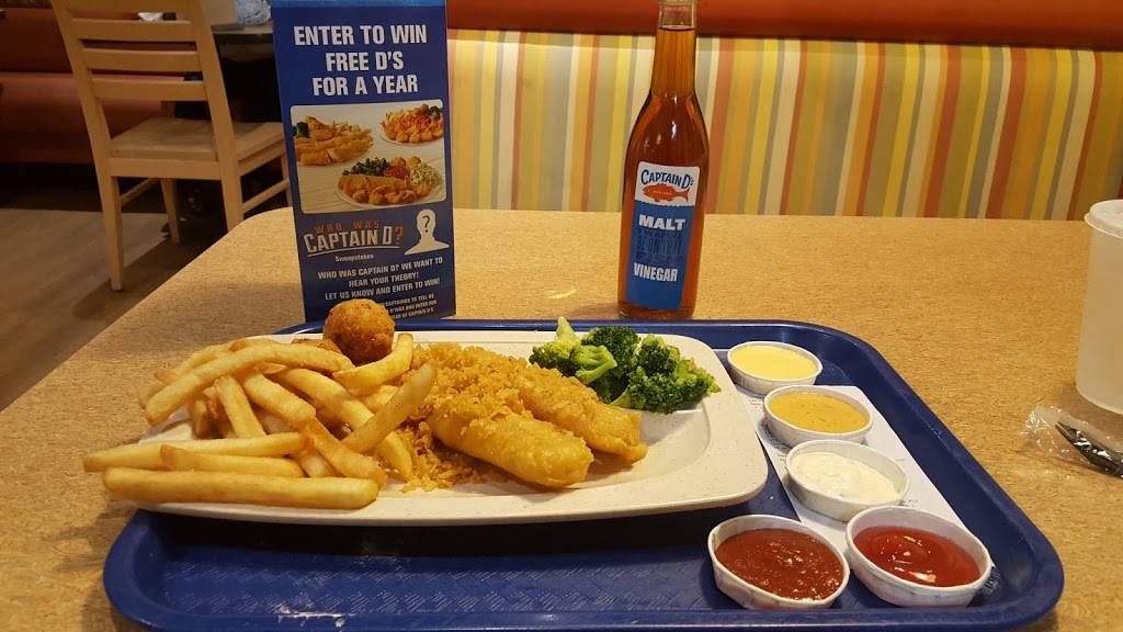 Captain Ds | restaurant | 1473 Montgomery Hwy, Vestavia Hills, AL 35216, USA | 2058234279 OR +1 205-823-4279