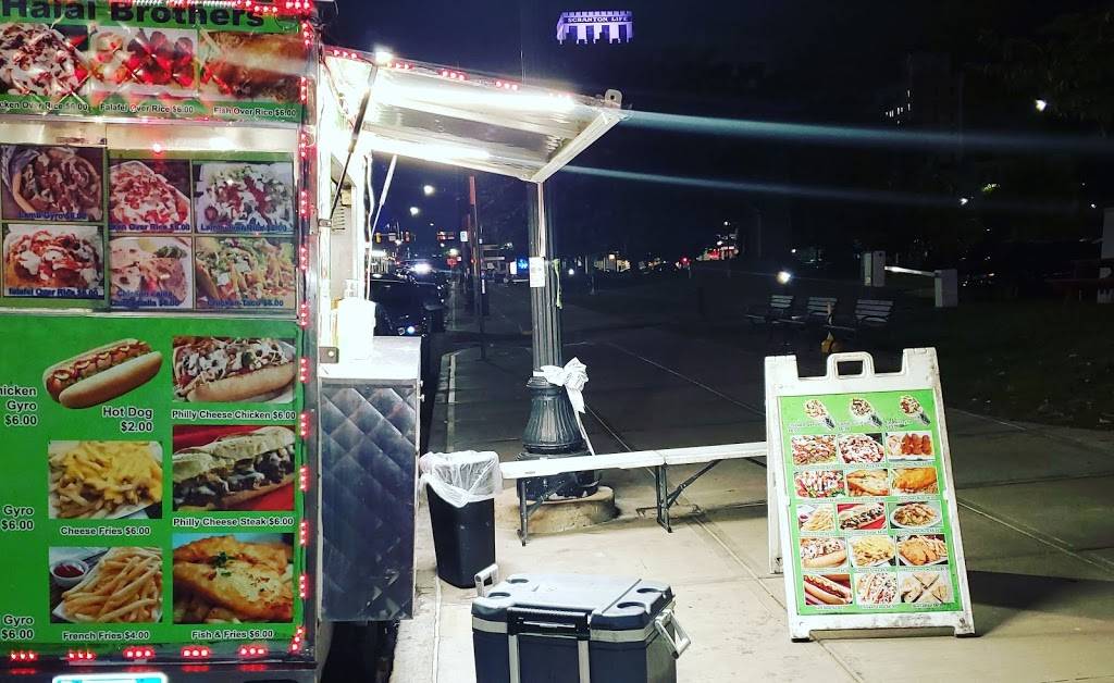 The Halal Brothers | restaurant | 1800 Mulberry St, Scranton, PA 18510, USA | 5706771837 OR +1 570-677-1837