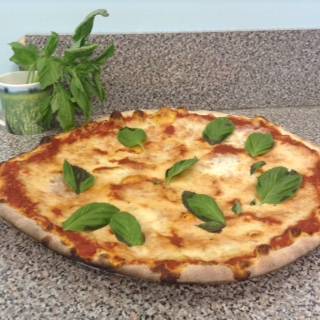 Napolitan Brick Oven Pizza | meal takeaway | 1020 Islington Ave #17, Etobicoke, ON M8Z 6A4, Canada | 4162392111 OR +1 416-239-2111