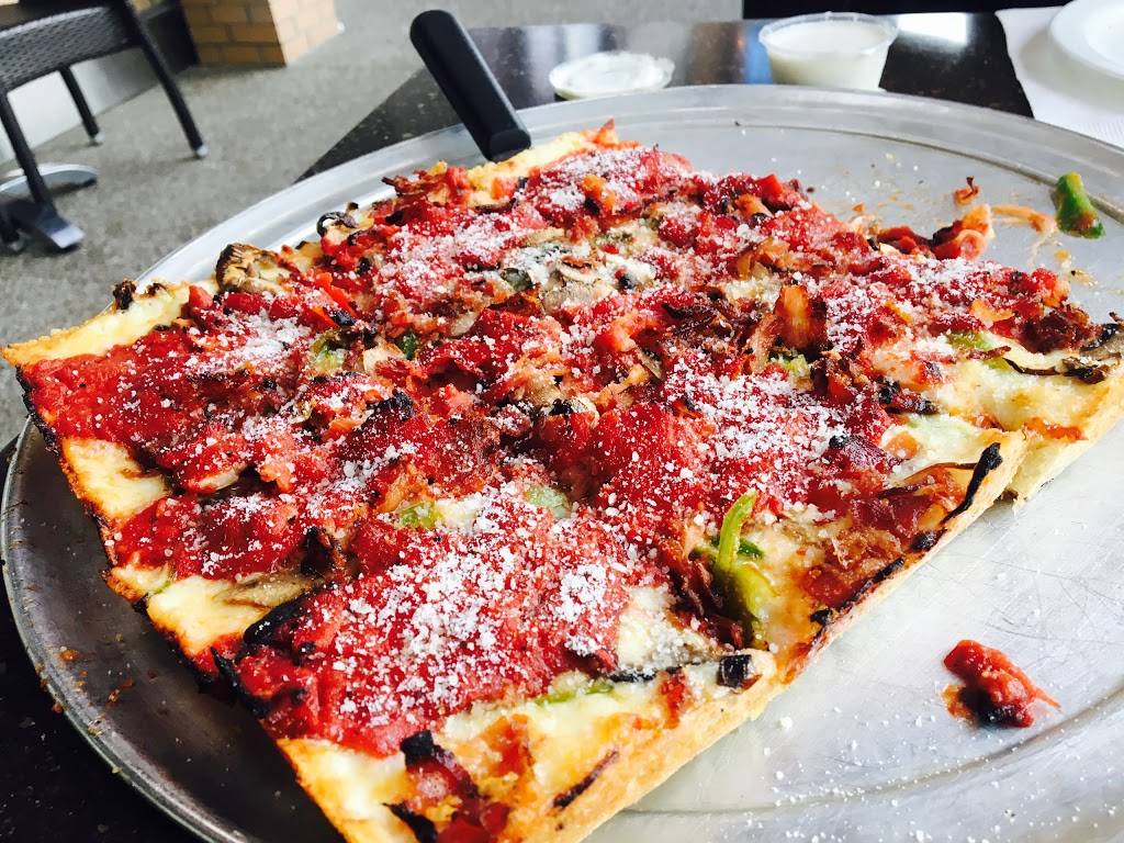 Buddys Pizza | meal takeaway | 44225 West 12 Mile Road, Novi, MI 48377, USA | 2486750881 OR +1 248-675-0881