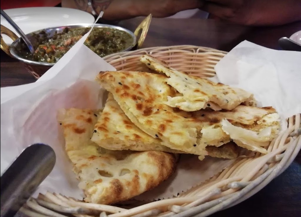 Aroma Contemporary Indian Cuisine | restaurant | 114 S 14th St, Lincoln, NE 68508, USA | 4027423635 OR +1 402-742-3635