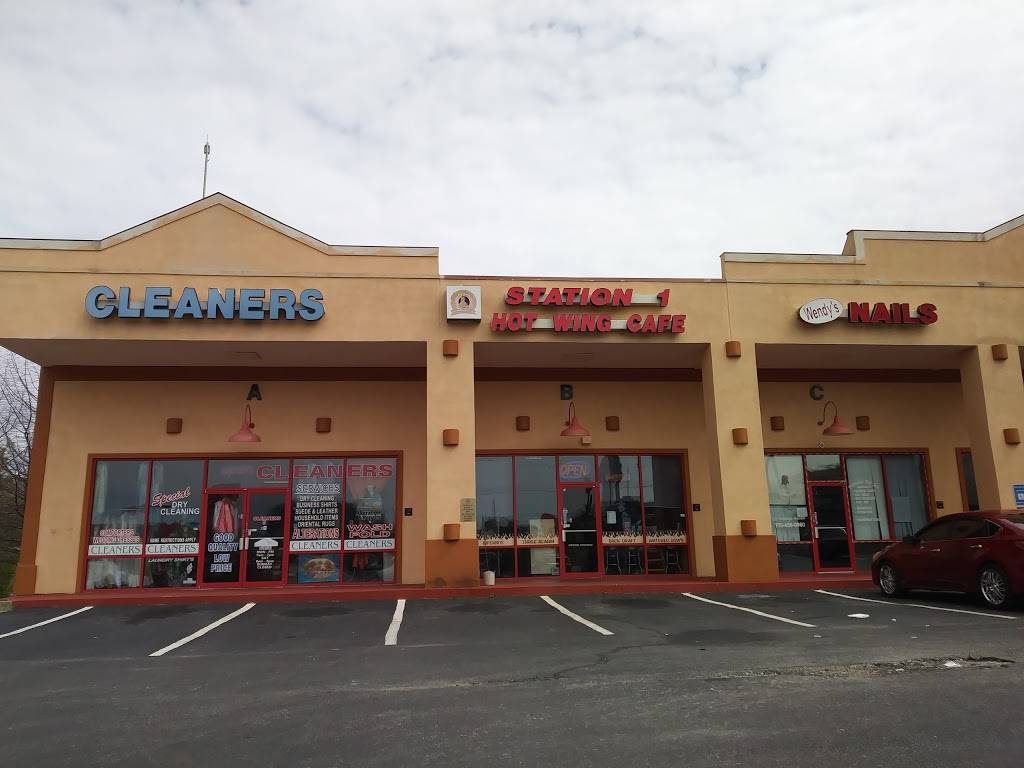 Station One Hot Wing Cafe | restaurant | 118 Carrollton Villa Rica Hwy, Villa Rica, GA 30180, USA | 7704566343 OR +1 770-456-6343