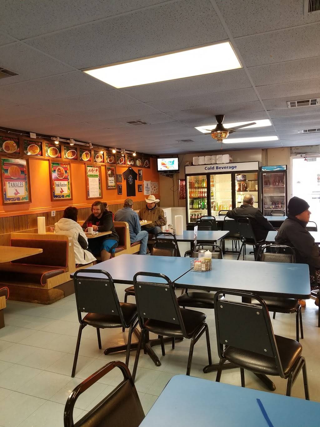 Mollys Restaurant | restaurant | 3211 Bellmead Dr, Waco, TX 76705, USA | 2544120618 OR +1 254-412-0618