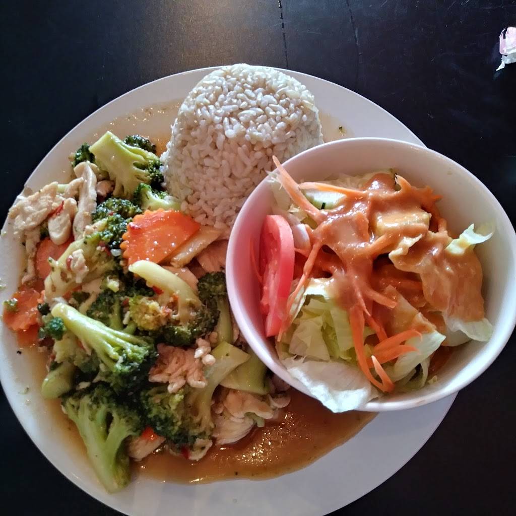 TUK TUK THAI | restaurant | 3431 W 7th St, Fort Worth, TX 76107, USA | 8173323339 OR +1 817-332-3339