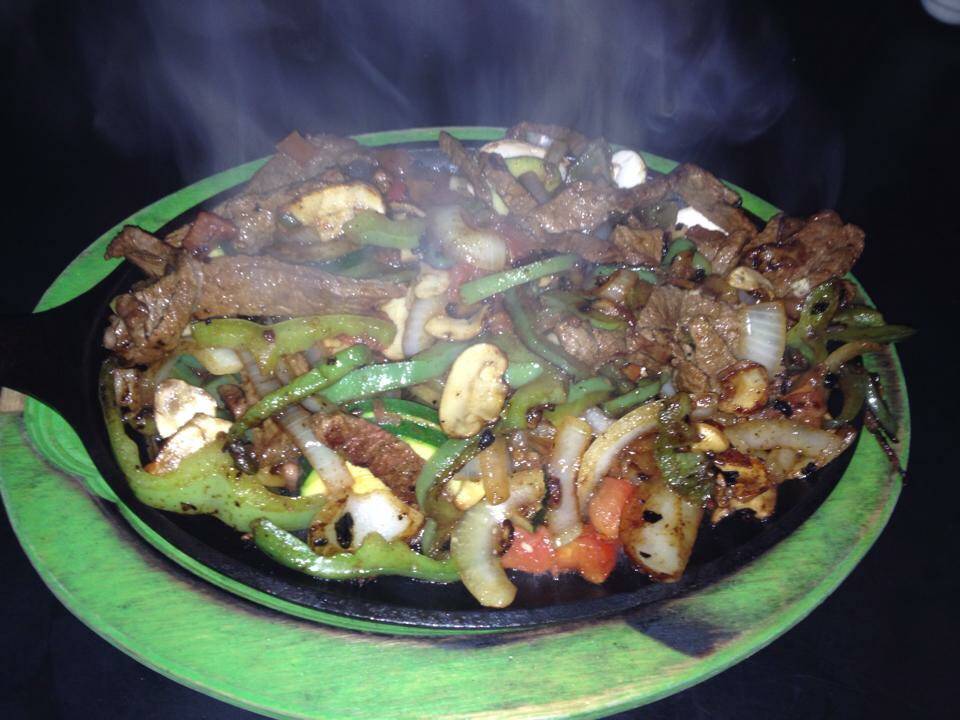 Bobby Salazars Mexican Restaurants | restaurant | 1129 E Champlain Dr, Fresno, CA 93720, USA | 5594339980 OR +1 559-433-9980