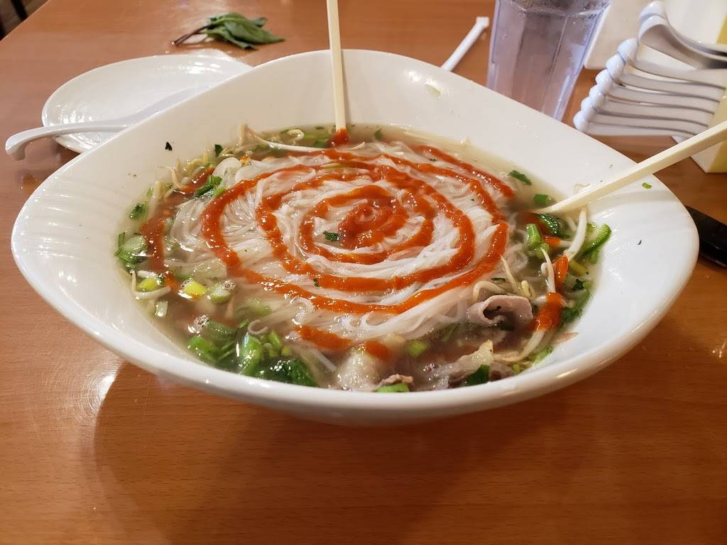 Pho DLite | restaurant | 21736 Great Mills Rd, Lexington Park, MD 20653, USA | 2402378043 OR +1 240-237-8043