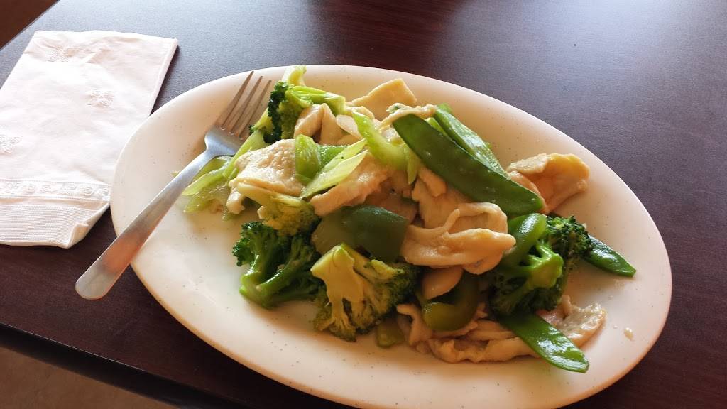 Green Jade | restaurant | 1109 Windsor Rd, Champaign, IL 61821, USA | 2173555988 OR +1 217-355-5988