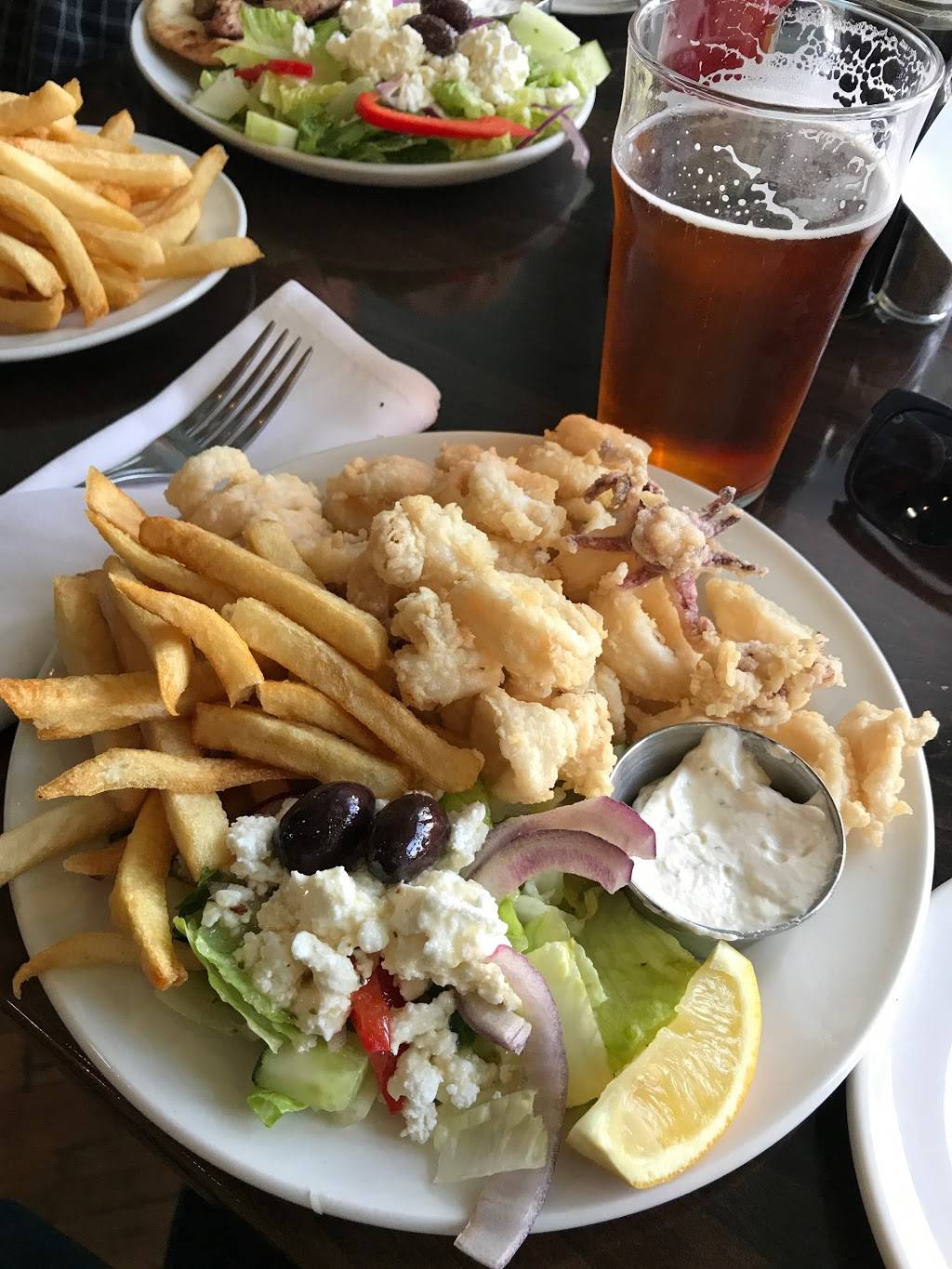 Karbouzi | restaurant | 2048 Avenue Rd, North York, ON M5M 4A6, Canada | 4164833846 OR +1 416-483-3846