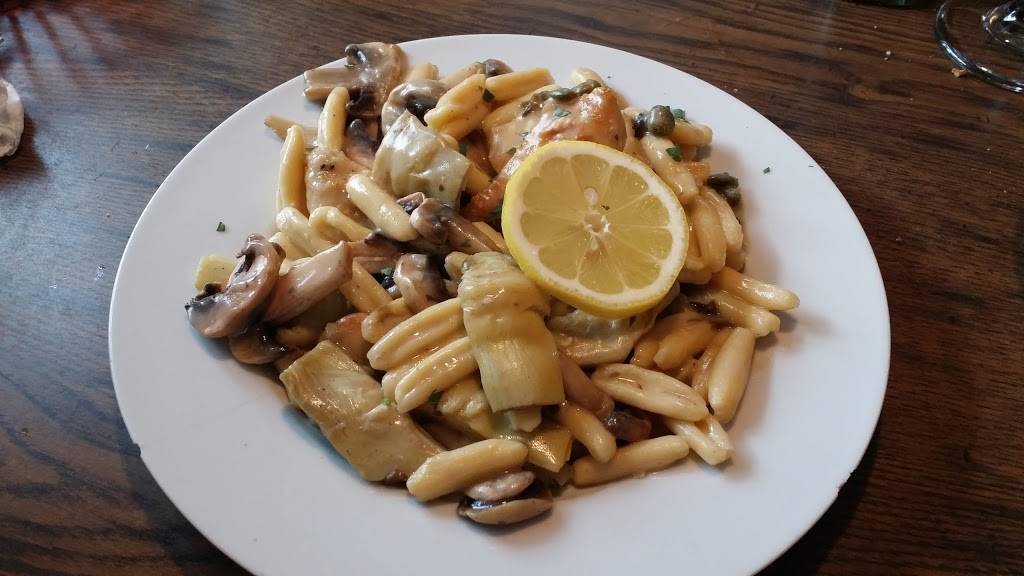 Macs Diner | restaurant | 185 Shrewsbury St, Worcester, MA 01604, USA | 5088687508 OR +1 508-868-7508