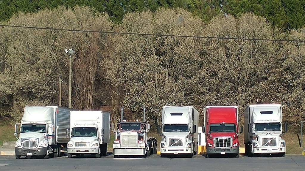 Brintles Homestyle Restaurant | restaurant | 125 Plaza Ln, Mt Airy, NC 27030, USA | 3363523167 OR +1 336-352-3167