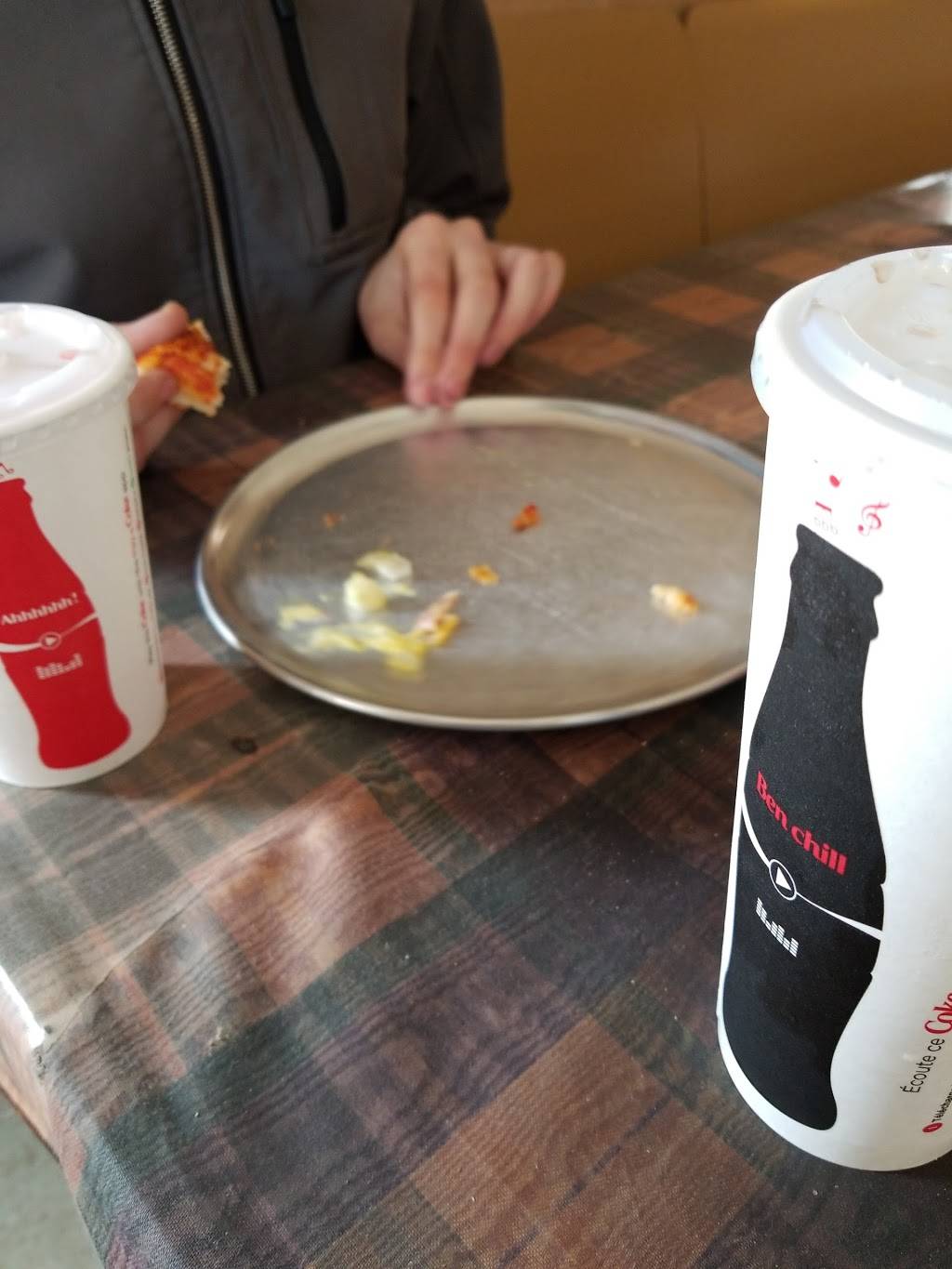 Ten-Der Pizza | restaurant | 167 10th St, Hanover, ON N4N 1N6, Canada | 5193644055 OR +1 519-364-4055