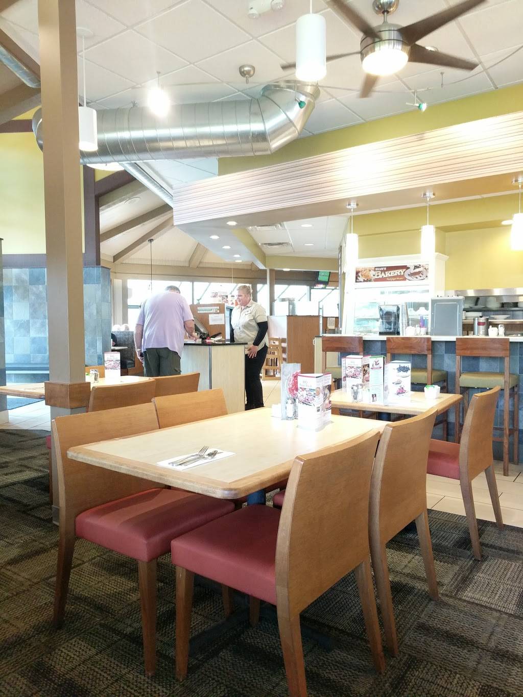 Sharis Cafe and Pies | bakery | 6035 SW Murray Blvd, Beaverton, OR 97008, USA | 5036433792 OR +1 503-643-3792