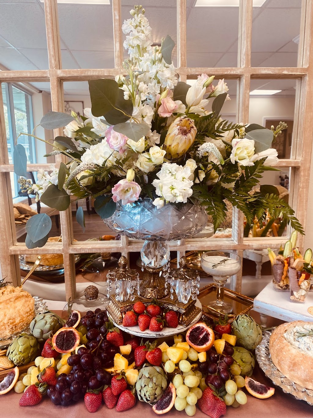 The Twisted Pelican Marketplace + Boujee Boards & More | restaurant | 101 N Main St, Hamburg, AR 71646, USA | 8704157705 OR +1 870-415-7705