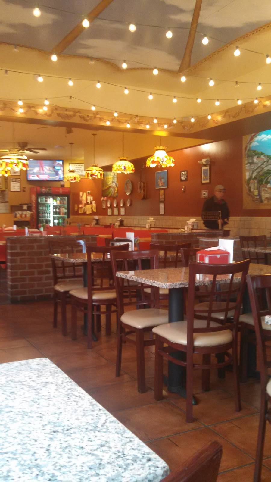 Chiaros Pizzeria & Restaurant Sellersville | cafe | 2529, 218 S Main St, Sellersville, PA 18960, USA | 2152575555 OR +1 215-257-5555